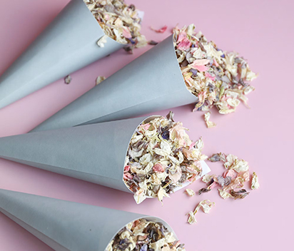 Confetti cone paper for biodegradable natural Wedding